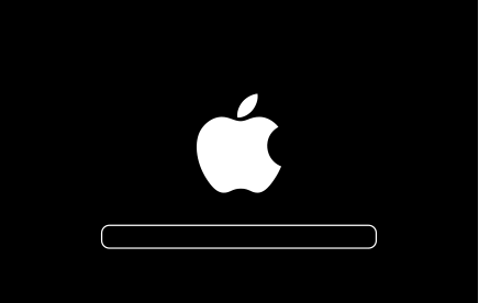 从按下开机，到看到桌布之间，你的 Mac 默默做了多少事
