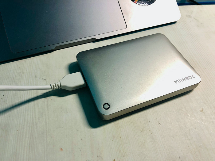一键快速备份！ 教你把 iPhone 照片导出到 Mac / 外接硬盘里