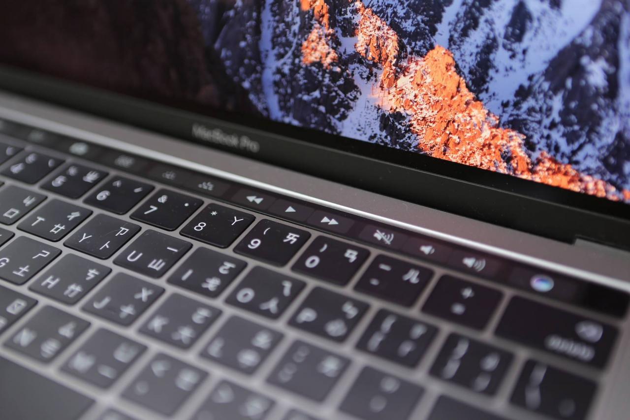 Touch Bar 到底该怎么用才好用？