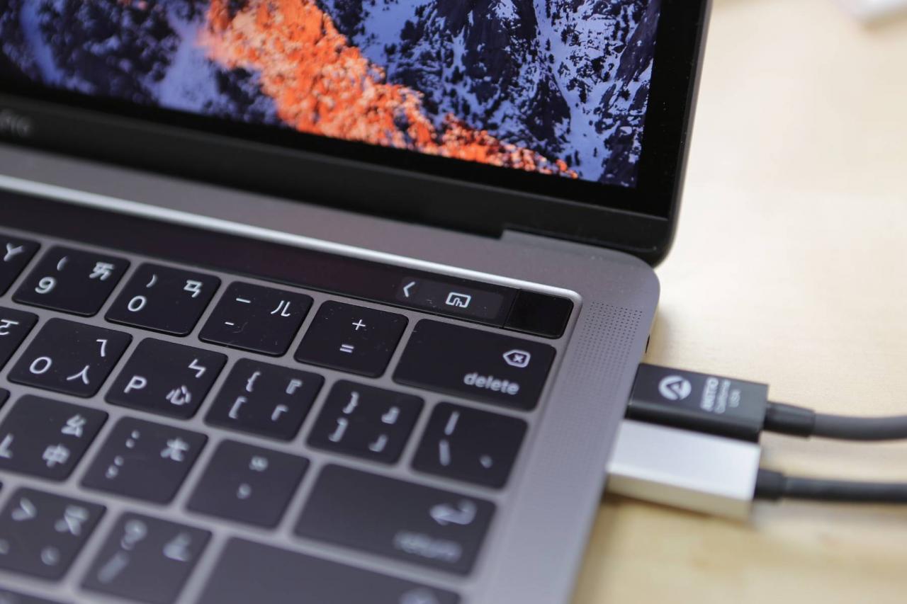 Touch Bar 到底该怎么用才好用？