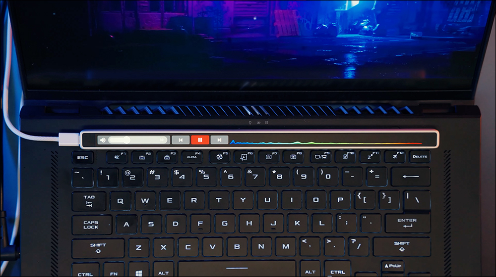 MacBook Pro 的 Touch Bar 强势回归？ Flexbar 推出外接式触控显示条，支持多系统设备、比原厂更丰富功能 - 麦克哥