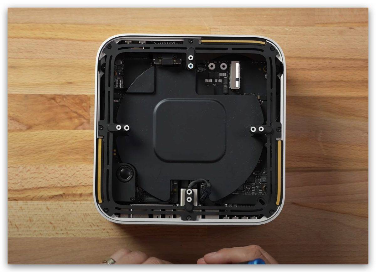 真正的 Mac Studio 开箱：拆开机身一窥 M1 Ultra 实际的样子