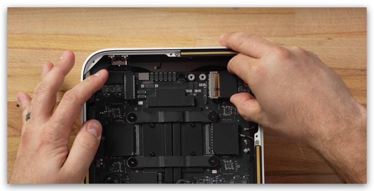 真正的 Mac Studio 开箱：拆开机身一窥 M1 Ultra 实际的样子