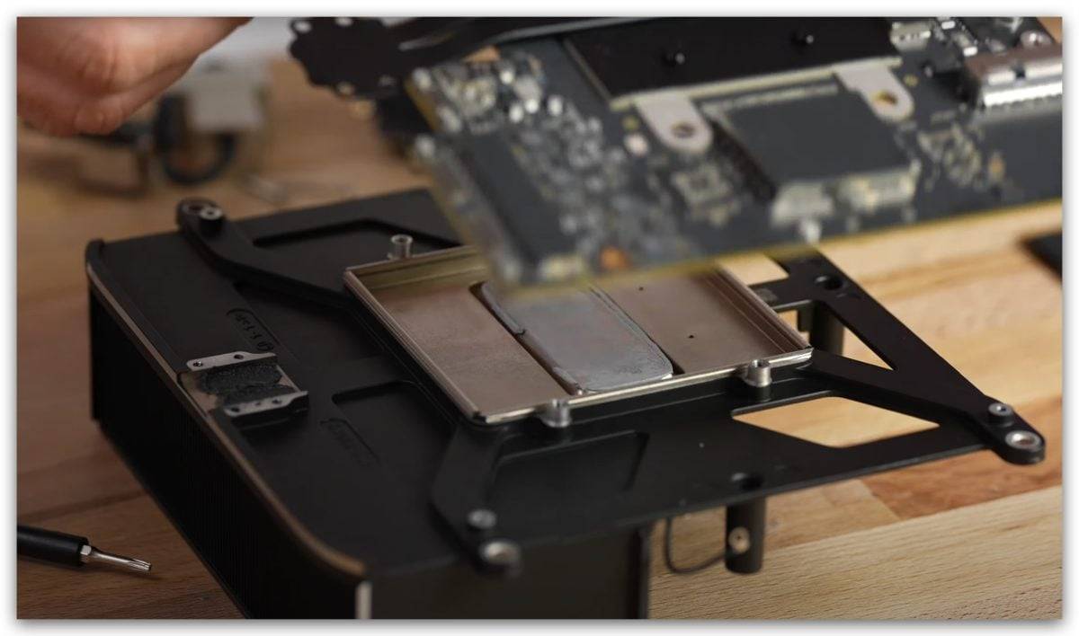 真正的 Mac Studio 开箱：拆开机身一窥 M1 Ultra 实际的样子