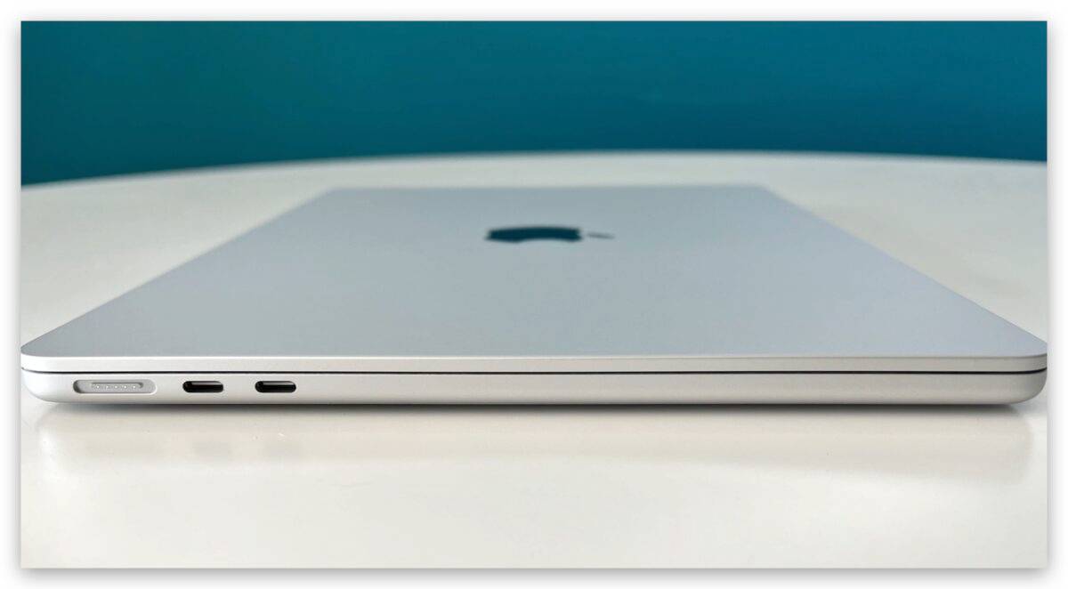 M2 版 MacBook Air 出货！ 各地都有网友收到最新午夜色 MacBooK Air 开箱