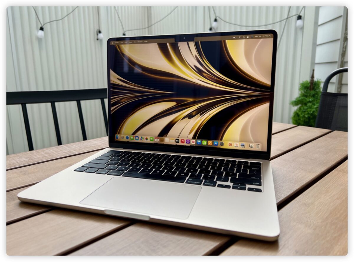 M3 MacBook air 10 月 Mac 发布会