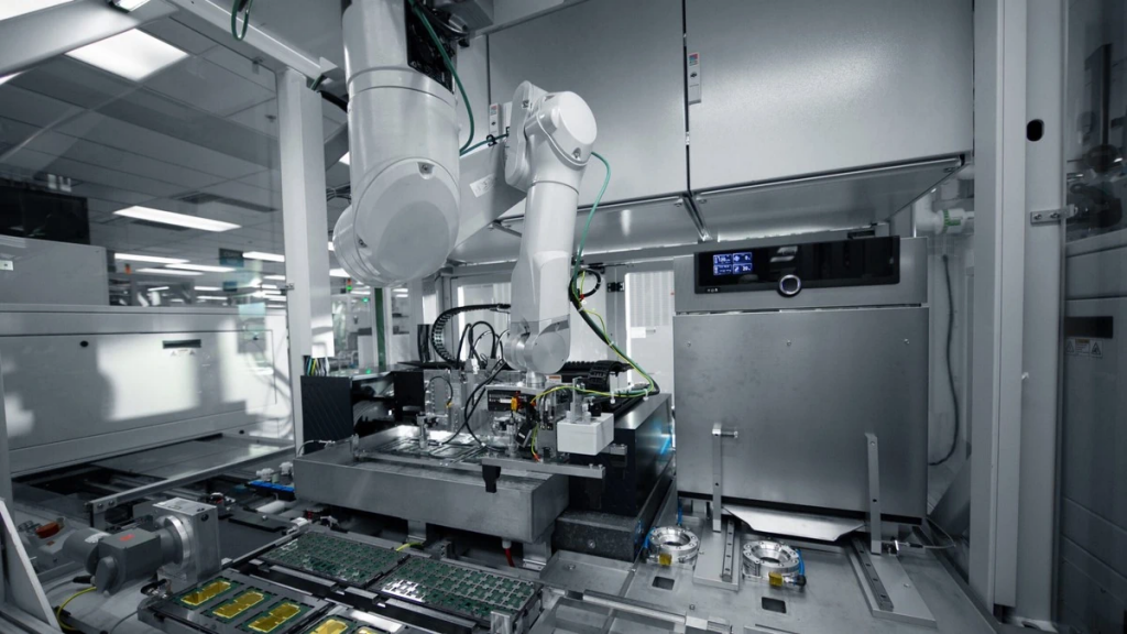 传Intel积极延揽前台积电高层，或将由其领导晶圆代工研发