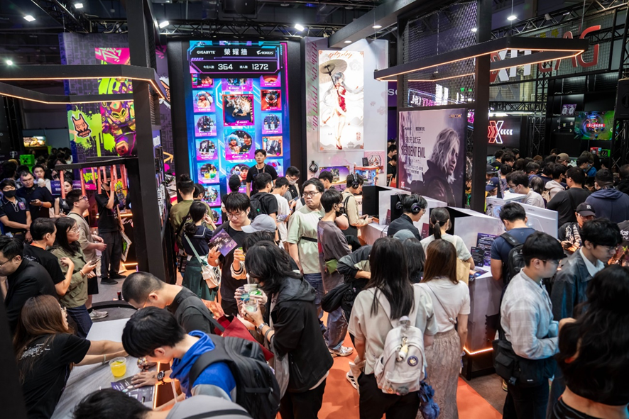 AORUS 战鹰领域掀 WirForce 热潮：技嘉科技展现品牌实力与玩家精神 - 麦克哥