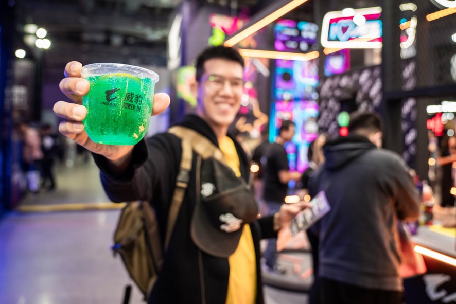 AORUS 战鹰领域掀 WirForce 热潮：技嘉科技展现品牌实力与玩家精神 - 麦克哥